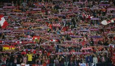 Хиляди испански знамена ще залеят стадиона на Атлетико