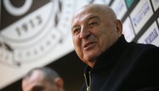 Венци Стефанов заплаши ЦСКА и предупреди Левски: „Сините“ си играят с огъня