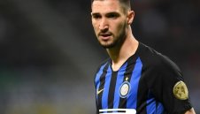 Наполи наби Ювентус, а сега подписва с играч на Интер 