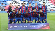 Битка на титани: Барса бие Реал в социалните мрежи