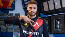 Левски взе "Майстор Матей Маркович"