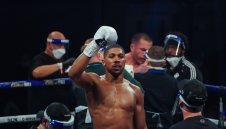 Джошуа - Фюри през май 2021 година?