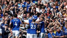 Срам, позор, резил! Евертън направи за смях пред целия свят жалкия Юнайтед