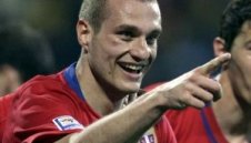 Фърги вдигна заплатата на Неманя Видич