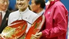 Елена Дементиева с първа голяма титла в кариерата си