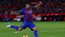 Барса обявява новия договор на Суарес до дни