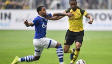 Лудост и драма в Рурското дерби: Шалке разнебити 9 от Дортмунд + СНИМКИ