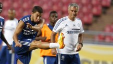 Моуриньо за Азар: Талантлив мързеливец