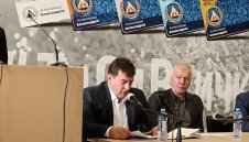 Левски няма да фалира и чака още 34 млн. лева тази година!