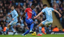 Звезда на Палас сам ще рашава за Нюкасъл