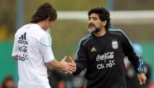 И Меси тъжи за Диего Марадона + СНИМКИ