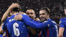 Без напрежение. Англия отнесе Унгария с 4:0 насред Будапеща