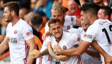 Вълците и Остриетата са претенденти за Топ 4