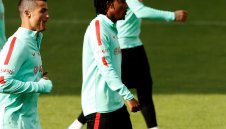 Барса и Юнайтед цакат Ливърпул за Желсон