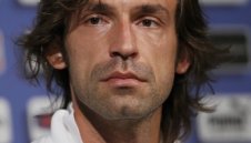 Пирло: Златната топка? По лесно е да вкарам дузпа ала Паненка