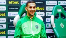 Лудогорец се забави с години за Чочев
