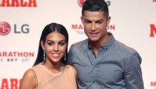 Роналдо мина медицинските прегледи, Ал-Насър го представя в 18.00 часа