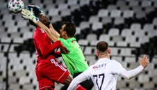 Драма на "Овча купел": ЦСКА обърна Славия, Гошо Петков в болница