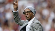 Роналдиньо: Не само аз промених историята на Барса