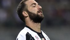 Юве решава за Игуаин днес