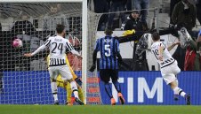 Интер отново на колене пред "Старата госпожа" + ВИДЕО