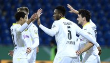 Успех над Айнтрахт прати Дортмунд на 1/8-финал за Купата на Германия