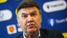 Боби Михайлов отново е тук! 