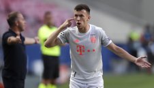 Байерн, Тотнъм или Лийдс? Тройна битка за Перишич