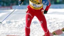 Ветеранът  Халвард Ханеволд победи в масовия старт.