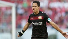 Фантастичен Чичарито изригна с хеттрик + ВИДЕО