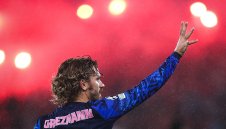 Гризман напуснал Франция обиден