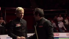 Ракетата помете Нийл Робъртсън в Букурещ, би го на нула