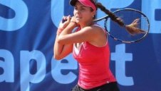 Костова започна с победа в квалификациите в Богота