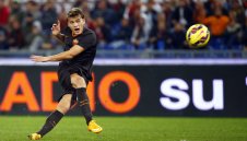 Рома с лекота се справи с Торино &ndash; 3:0