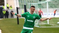 В Румъния: Има ли кой да спре Кешеру?