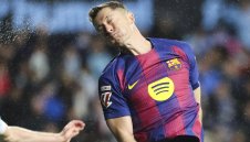 Шок от Барселона: Левандовски спира с футбола?