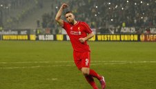 Ливърпул бие шута на Рики Ламбърт