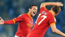 Рома се отлепи от дъното, би Дженоа с 2:1