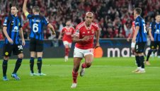 Интер навакса 3 гола пасив за 3:3 срещу Бенфика