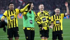 Дортмунд оставя Хумелс и Ройс, но им реже парите