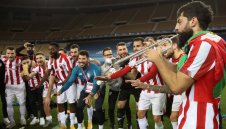 Геройски гол, кроше от Меси и тромпет с брада + СНИМКИ