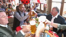 Хари пак избухна: Гуардиола е добър жокей, но язди само мощни коне