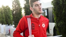 Здраво конско на "Армията" заради Китанов