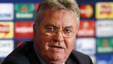 Хидинк сменя Монтела в Милан?