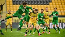 Ботев Пд и Берое спукаха топката в Битката за Тракия