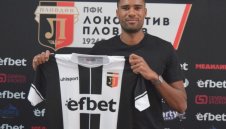 Локомотив Пловдив се подсили със 196-сантиметров бранител