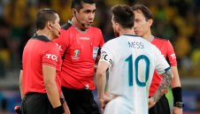 Меси избухна: Подпряха Бразилия, не ни дадоха 2 дузпи!