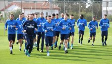 Отчаян ход: Левски взима играчи на проби