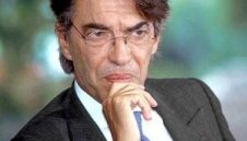 Интер дава Адриано и Самуел за Меси