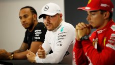 Ботас остава в Мерцедес до 2020 г. 